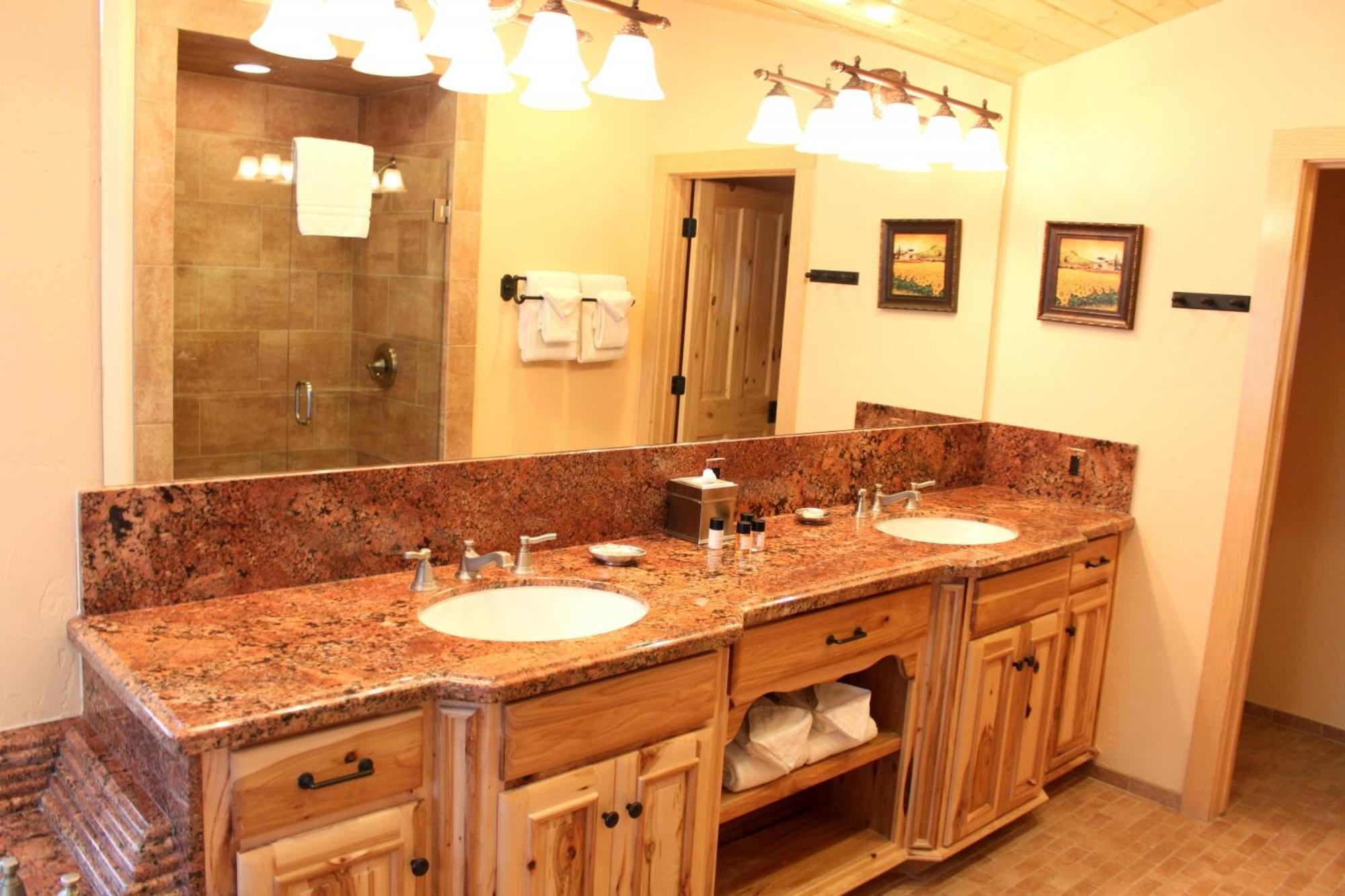 Grizzly Giant Villa วาโวนา ภายนอก รูปภาพ
